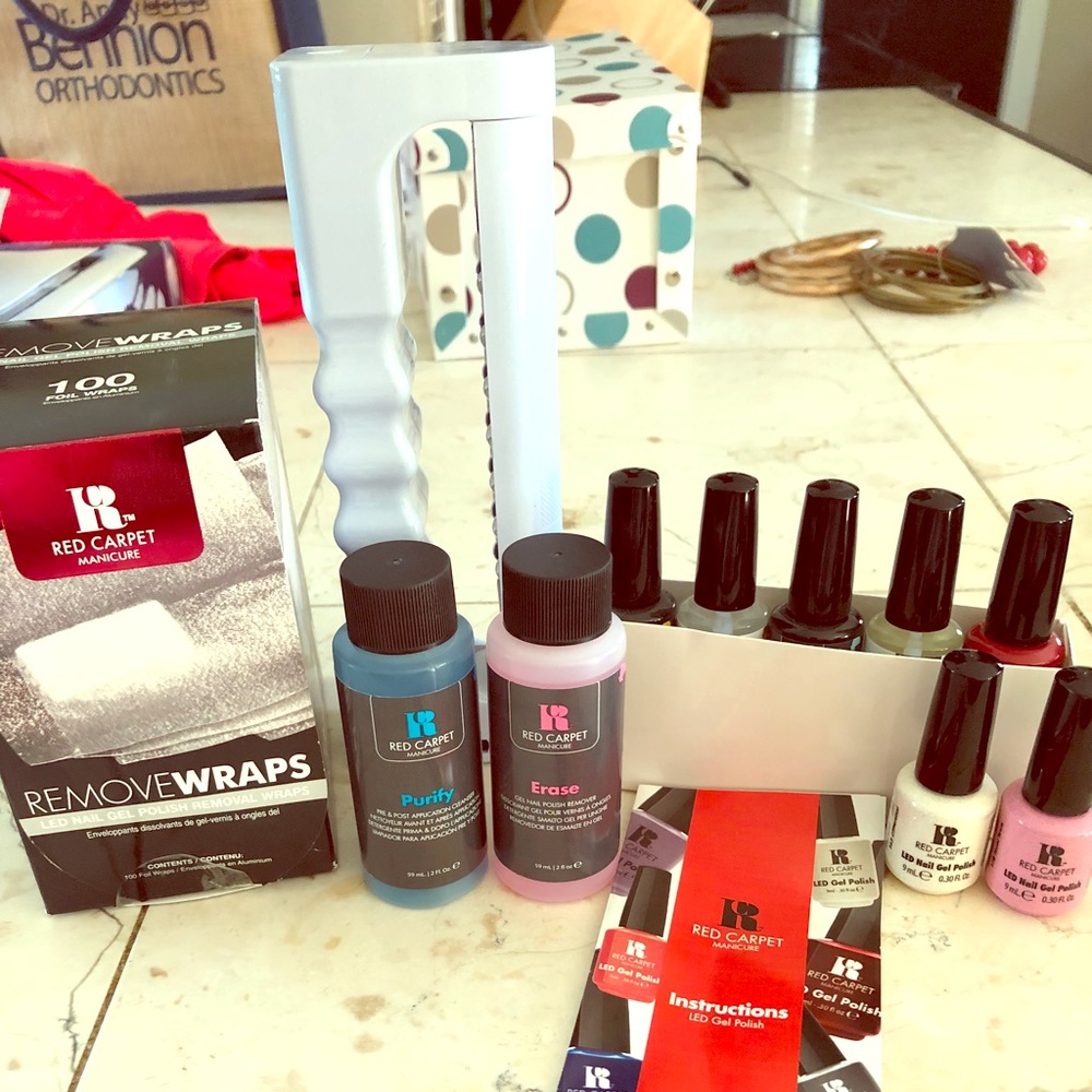 Gel manicure set. NEW!